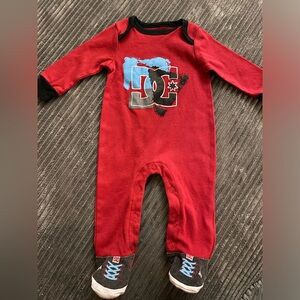 DC clothing baby sleeper one piece outfit size 0-3 months